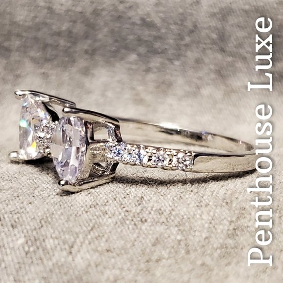 FINAL RESTOCK!! Trillion Cut Silver Bow Ring - Picture 2 of 7